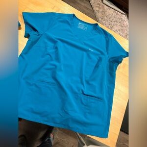 Figs V-Neck Scrub set in Bright Teal